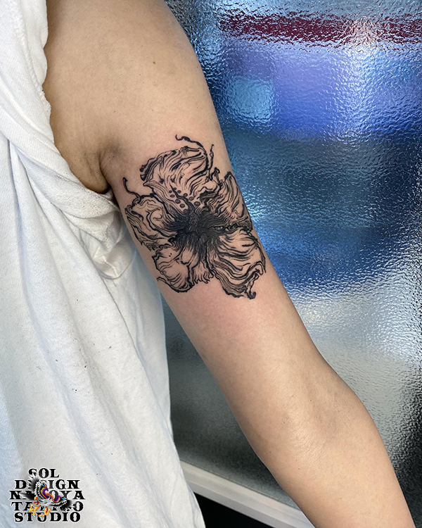 名古屋 タトゥー 女性 タトゥーなら名古屋大須のsol Design Nagoya Tattoo Studio