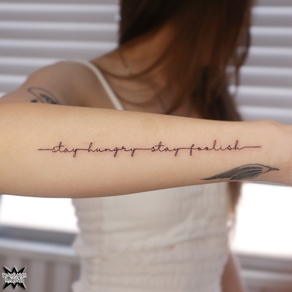 名古屋　タトゥー　女性