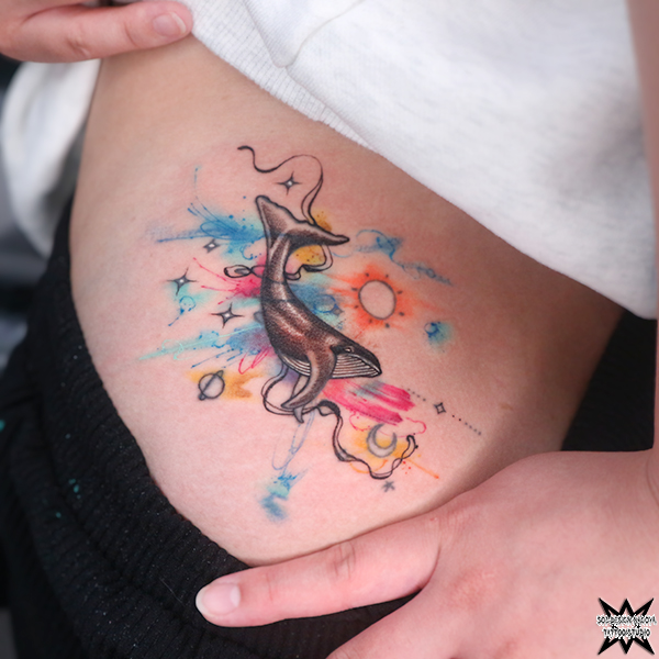 名古屋　タトゥー　女性