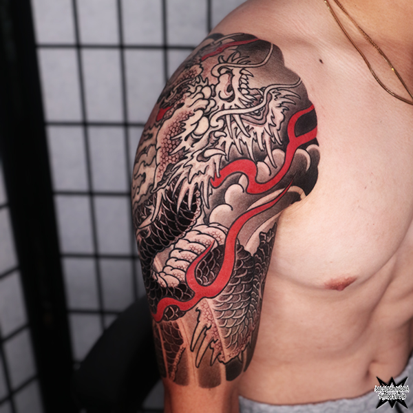 名古屋　タトゥー