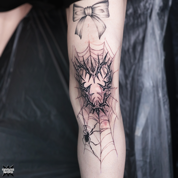 大須　タトゥー